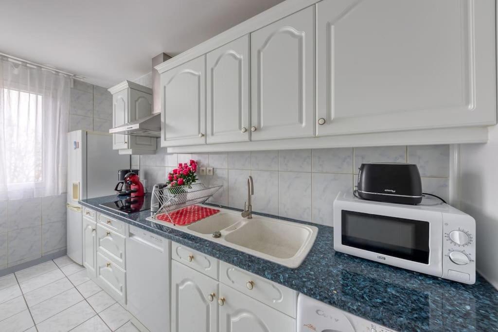 Apartment Moderne A 10 Min De L'aeroport D'orly Orly